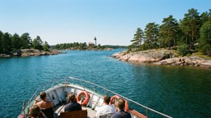 Ferry to the Islands
