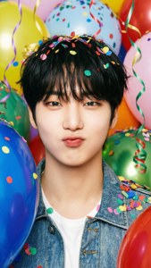 Festive Jungwoo