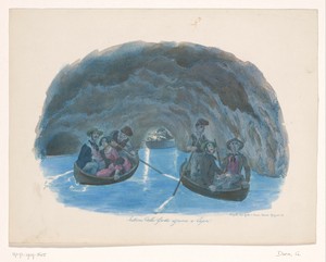 Figuren op roeiboten in de Blauwe Grot op Capri