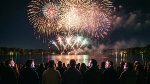 Fireworks Spectator Crowd