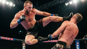 Flying Knee Attack