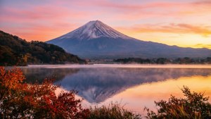 Fuji Sunrise Lakeview