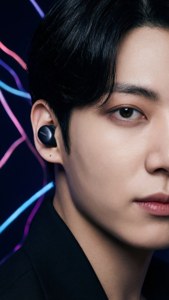 Galaxy Buds Closeup