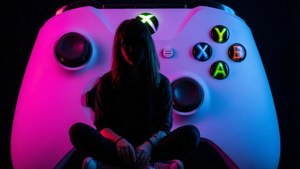 Gamer Girl with Xbox