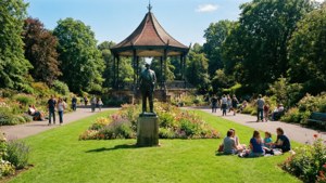 Gardens in Bloom