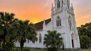 Georgetown Cathedral Sunset