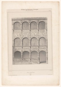 Gevel met renaissancegalerij van Hôtel de Lunati-Visconti in Nancy
