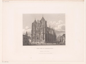 Gezicht op de façade van de Dom in Regensburg