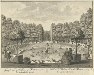 Gezicht op de grote fontein en de Turkse Tent in de tuin van Huis ter Meer te Maarssen