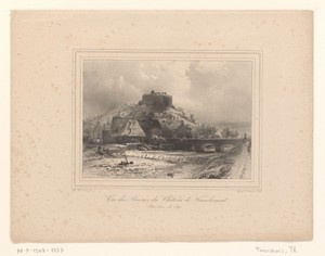 Gezicht op de ruïnes van het kasteel van Franchimont