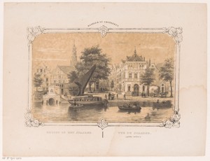 Gezicht op het Spaarne met de kraan en de Waag