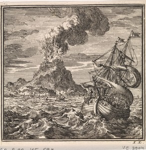 Gezicht vanaf de zee op de vulkaan Hekla die uitbarst