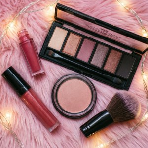 Glam Makeup Baddie