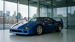 Glass Garage Icon