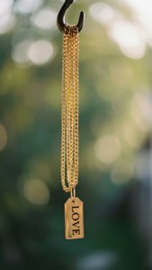 Gold Chain Tag Love