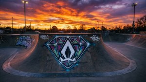 Graffiti Sunset Logo