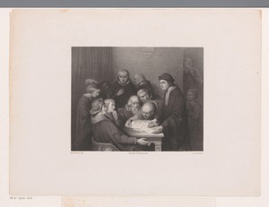 Groep mannen rond een tafel met papieren