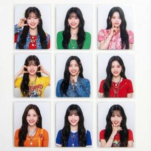 Group Photocard Grid