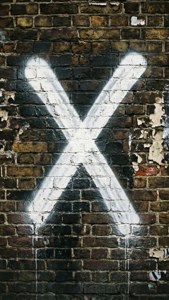 Grunge X Brick