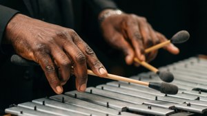 Hands of Swing