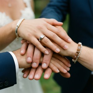 Hands Stack Unity
