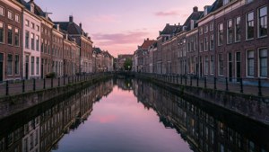 Hengelo Canal Reflections