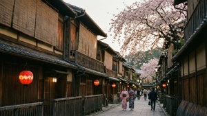 Higashiyama Evening Stroll