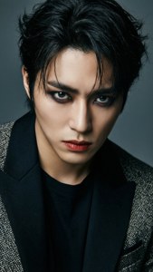 Hoshi Magazine Shoot