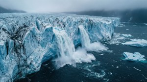 Ice Giant Awakens