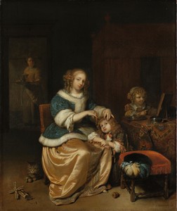 Interieur met een moeder die het haar van haar kind kamt, bekend als ‘Moederzorg’