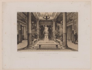 Interieur met in het midden een standbeeld van Napoleon