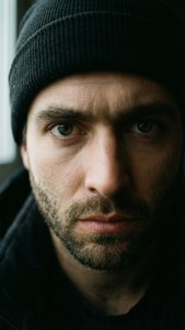 Introspective Gaze