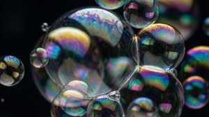 Iridescent Bubbles