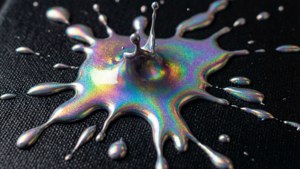 Iridescent Splatter
