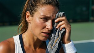 Ivanovic Wipes Sweat