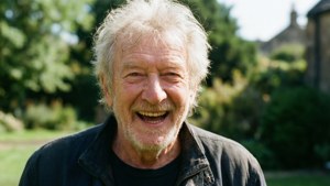 Joyful McKellen