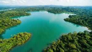 Lake Piso Aerial