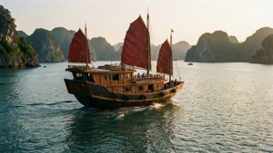 Lan Ha Bay Junk Boat