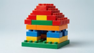 Lego Brick House Emoji