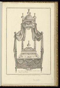 Lit a tombeau antique avec doublure retrousse a quatre colonnes vue par le pied