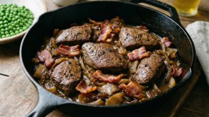 Liver and Onions in Skillet