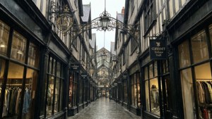 London Court Rainy Day