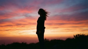 Luisa Silhouette