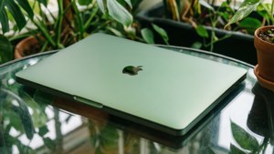 MacBook Air Green Oasis