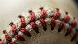 Macro Lace Loop