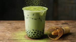 Matcha Dusted Bubble Tea