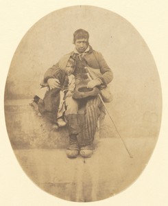 [Mendiants (Beggars)]