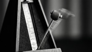 Metronome Pendulum Motion