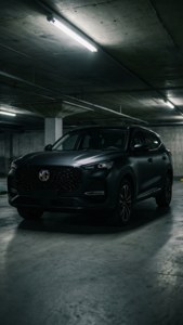 MG Hector Dark Garage