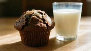 Milk & Muffin